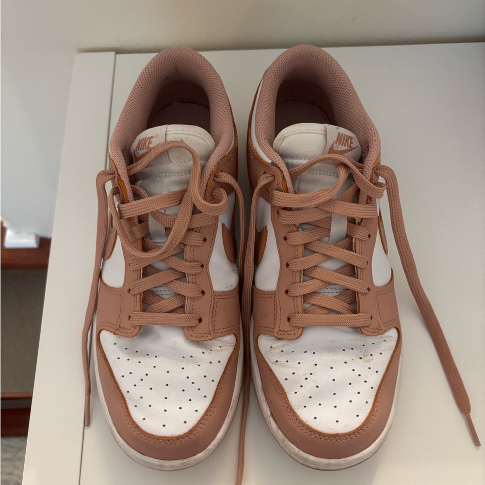 Nike Dunks Low “rose whisper”